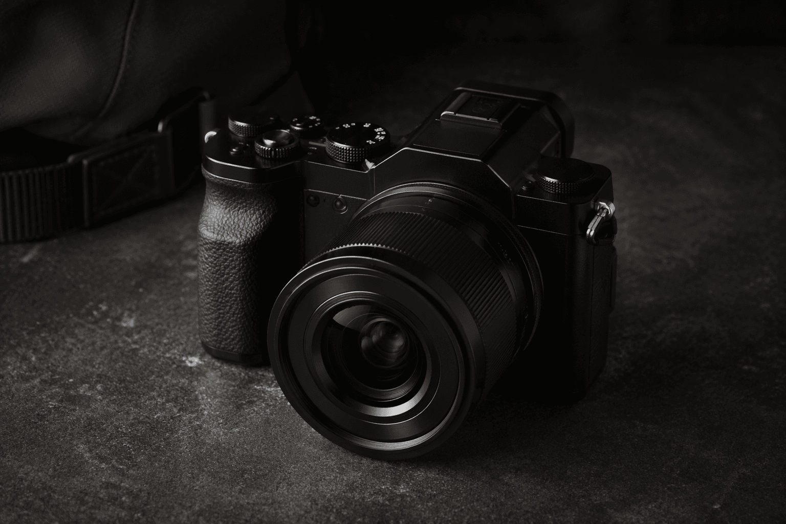Pentax rumored to launch first compact mirrorless camera this summer