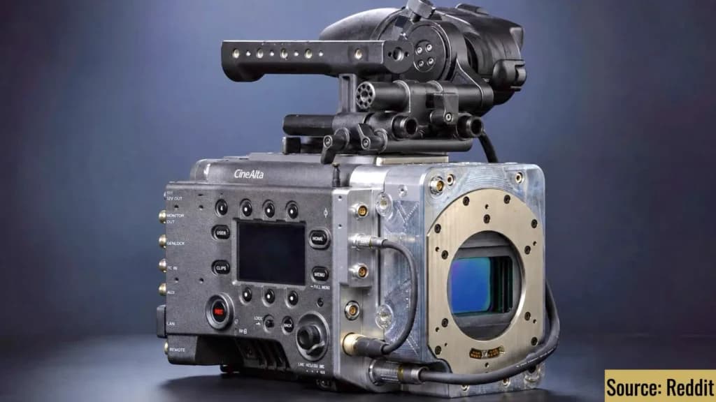 PetaPixel says Sony likely won’t launch a medium-format camera system
